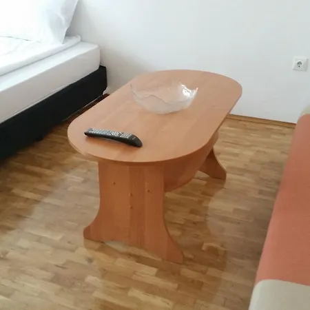 アパート 4u - Gurko